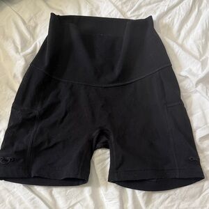 Gymshark High-Waist Black Performance Shorts